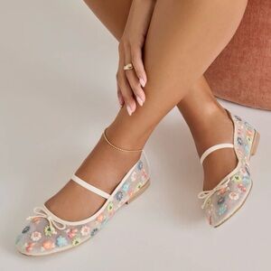 Spring Floral Mesh Ballet Flats with Pastel Embroidery